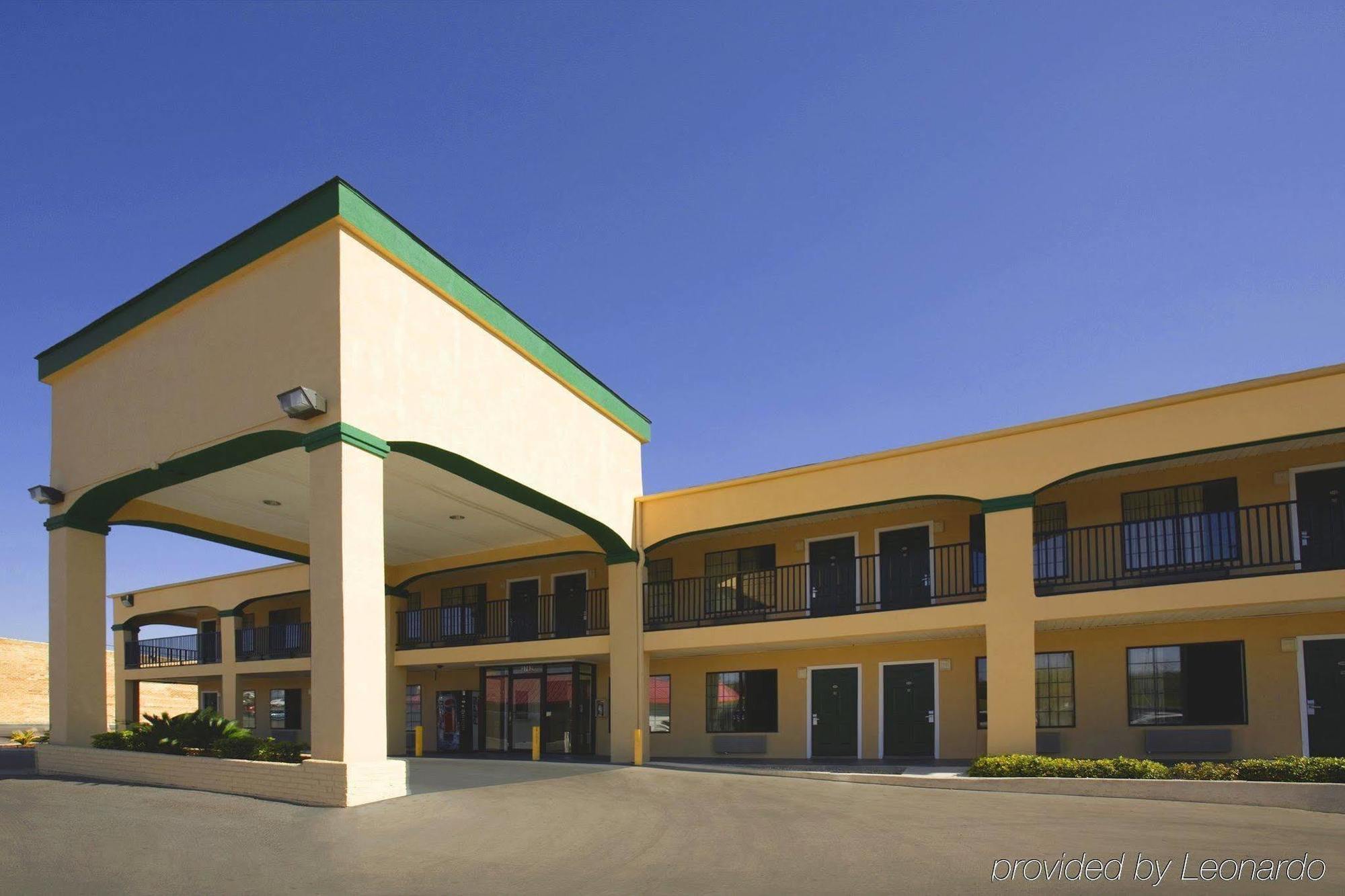 Oyo Inn & Suites Medical Center San Antonio Exteriör bild